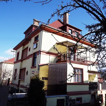 Guest house Lada 2*